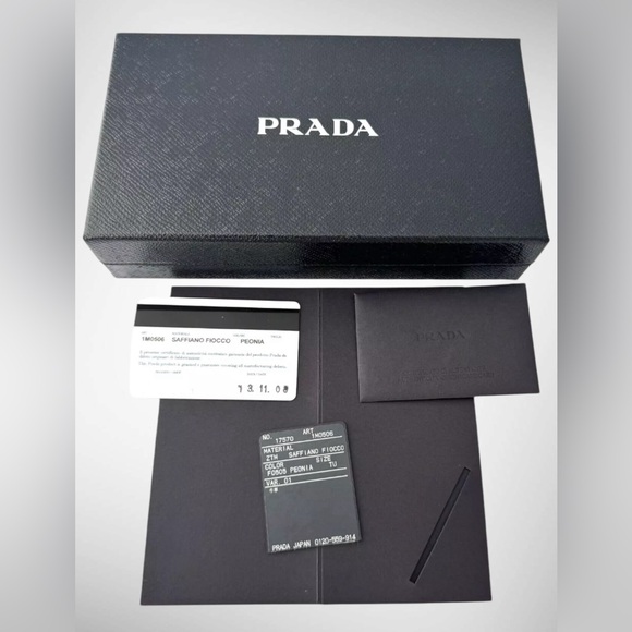 3$ start!! Prada Pink Saffiano Leather Bow Zip Around Wallet with Box Auth card - Picture 3 of 16
